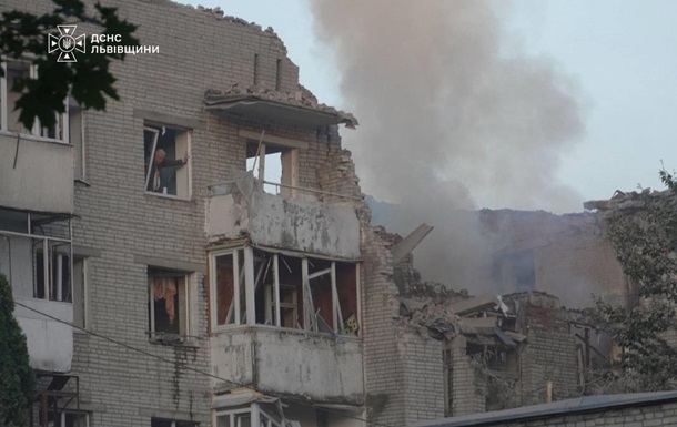 Во Львове под завалами нашли погибшего