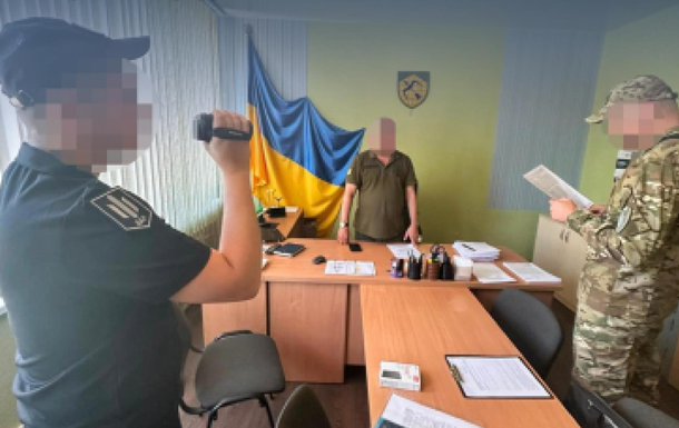 Операция Честный призыв: проведено 61 обыск, сообщено о 15 подозрениях