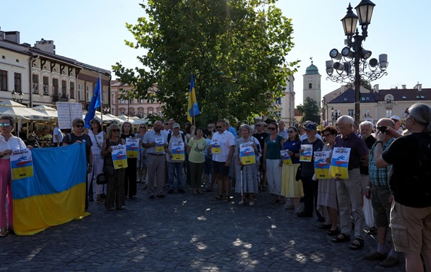 По Польше прокатилась волна митингов против украинофобии