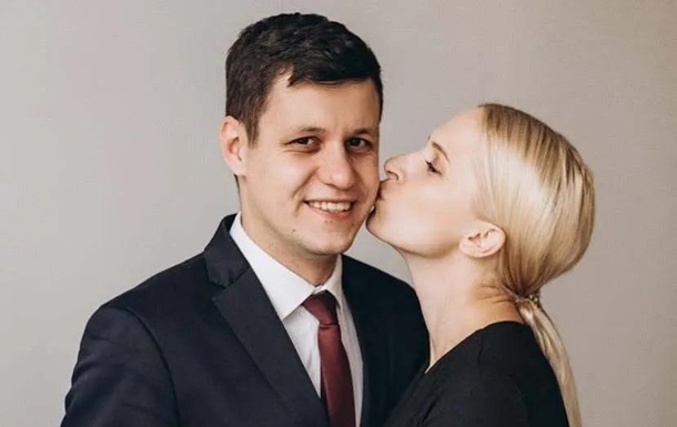 Звезда Мамахихотала и нардеп разводятся
