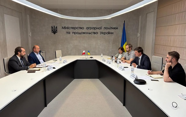 Україна домовляється з Польщею щодо агроекспорту