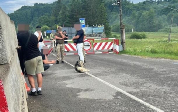 Во Львовской области задержали майора с тремя уклонистами