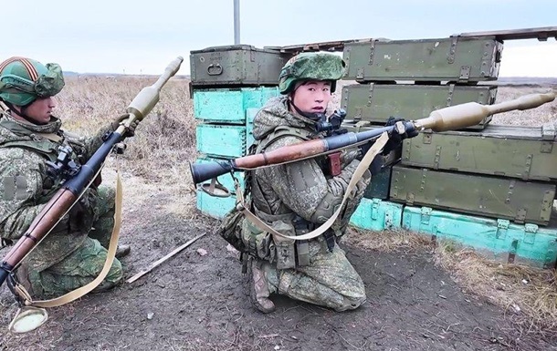 Росія може замінити свої війська на кордоні військовими КНДР - Братчук