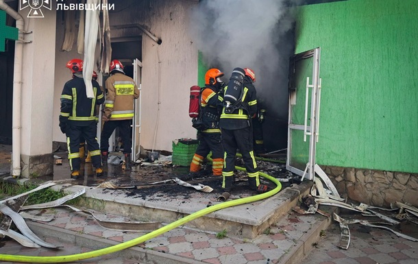 Во Львове произошел взрыв в аптеке, есть погибший