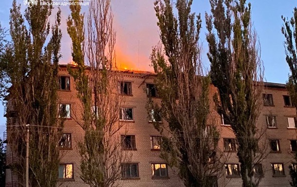 РФ атаковала Днепропетрощину дронами, артиллерией и УАБами: есть раненые