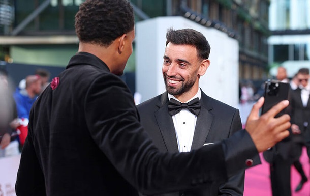 В АПЛ выбрали лучшего игрока года: награда от PFA