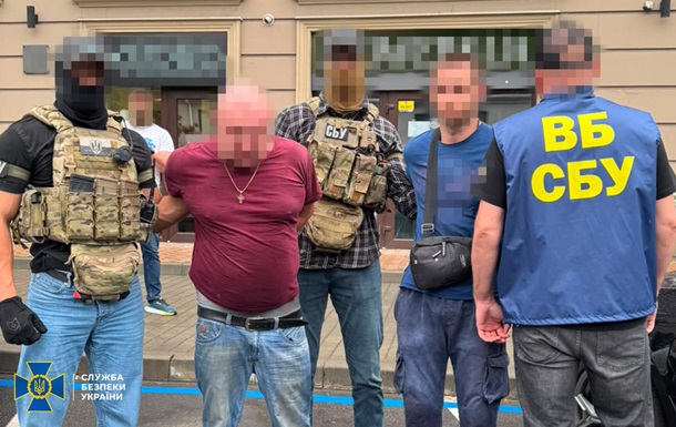 СБУ почистила свої лави: 48 співробітників отримали підозри