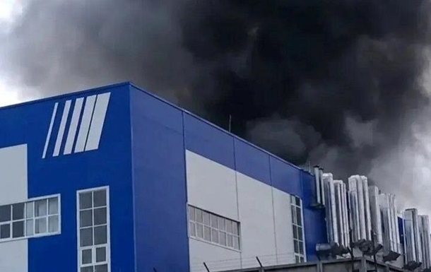 В России горит завод по производству ракетных двигателей