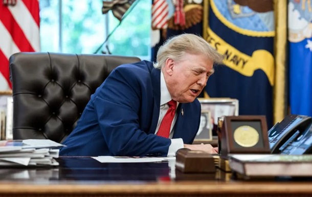 Трамп не допустив шатдауну: уряд США отримав тимчасове фінансування
