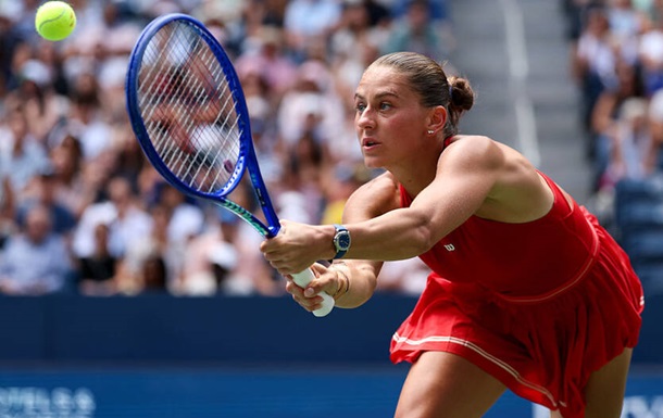 Костюк сквозь слезы и боль в запястье доиграла матч US Open