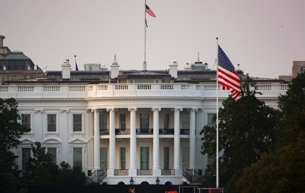 США ввели 36 новых санкций против авиации Ирана