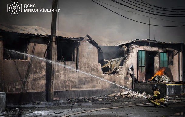 Атака РФ на Миколаїв: є загиблі, поранені та пошкоджені об’єкти