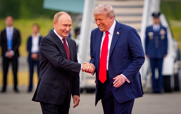 Трамп предложит Путину сделку до окончания войны в Украине - СМИ
