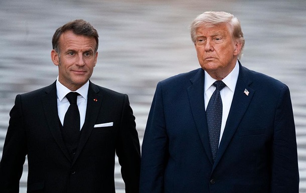 Макрон и Трамп обсудили перемирие между Украиной и РФ