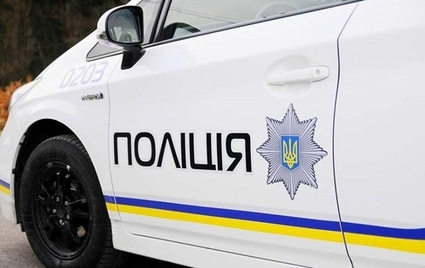 Мероприятия ТЦК: на Одесчине мужчины повредили авто полиции арматурой