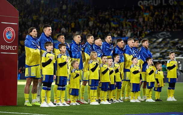 Сборные Украины и Венгрии выбрали цвета на игру