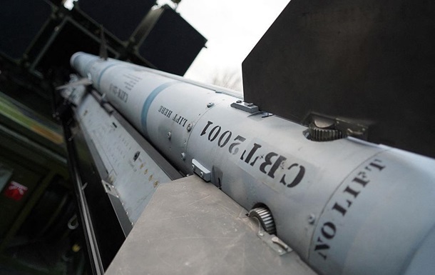Україна отримала комплекс NASAMS і ракети для ППО