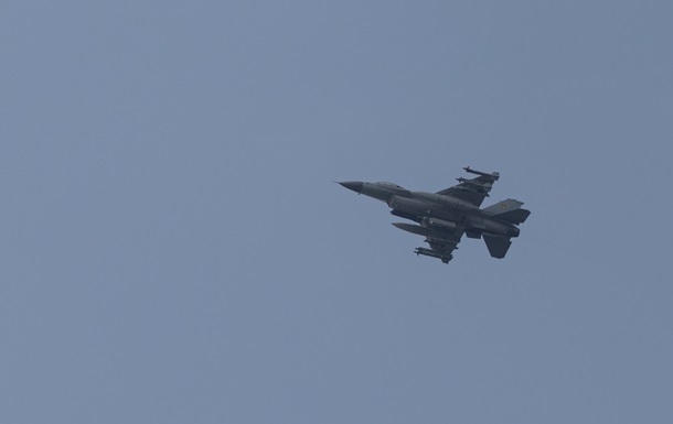 F-16 против реактивных дронов: Украина ищет новый способ борьбы