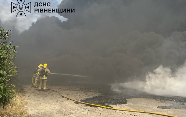 Рівненщина знову під ударом РФ: пошкоджено підприємство, людей евакуювали