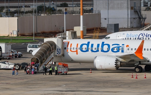 Нападение на борту Flydubai: пилот рассказал, куда хотел направить самолет