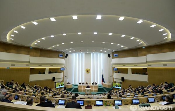 Рада Федерацій РФ виступила за моніторинг Білоруссю референдуму в Криму