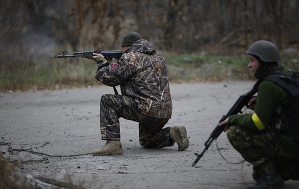 За добу в Донбасі загинуло 15 військових, 30 поранено – Міноборони
