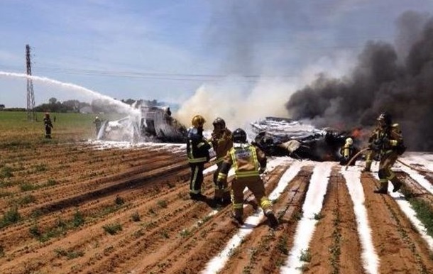 В авіакатастрофі в Іспанії двоє людей вижили