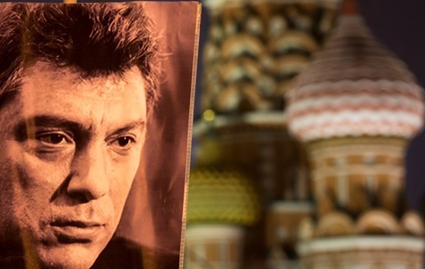 Слідком РФ оголосив розкритим вбивство Нємцова