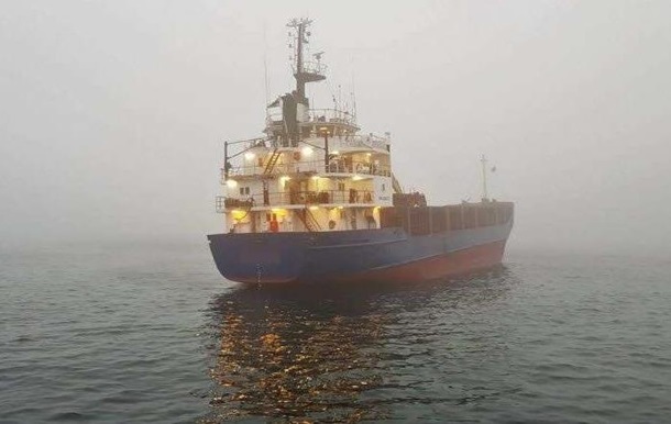 Шведи затримали п яного російського капітана, який посадив судно на мілину
