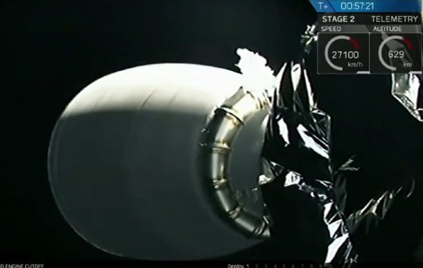 SpaceX запустила ракету Falcon 9 із супутниками