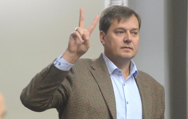 Нардеп у прямому ефірі пригрозив виїхати зі своїми територіями