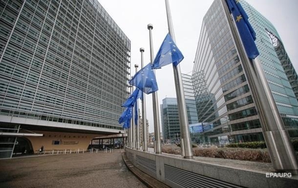 Єврокомісія обговорить санкції проти Польщі