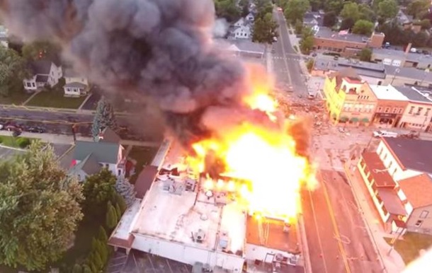 У США під час вибуху газу загинув пожежник