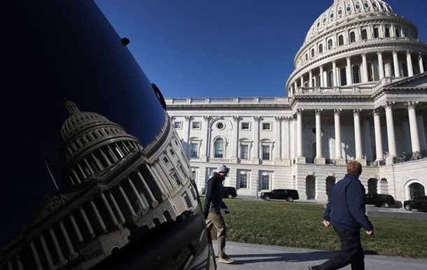ЗМІ: Уряд США на межі припинення роботи