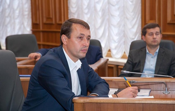  Виборча піраміда : нардепа з Батьківщини викликали на допит