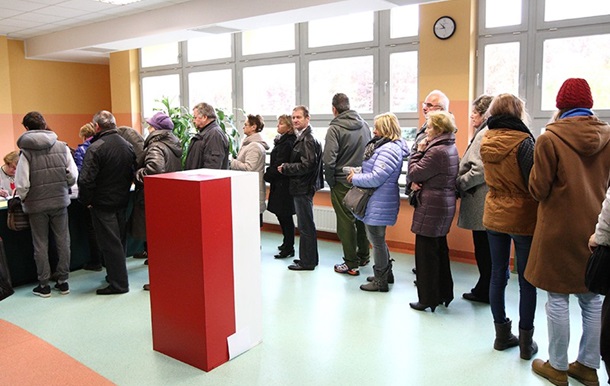 У Гданську після резонансного вбивства вибирають нового мера