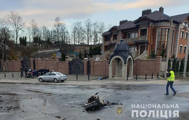 Під Тернополем мотоцикліст влетів у вантажівку і загинув