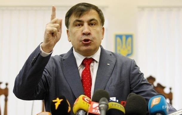 Saakashvili Obyasnil Pochemu Zheval Galstuk Korrespondent Net