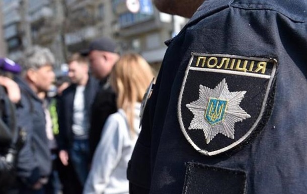 У Дніпрі 32 іноземних студенти прийшли на іспит з підробленими паспортами