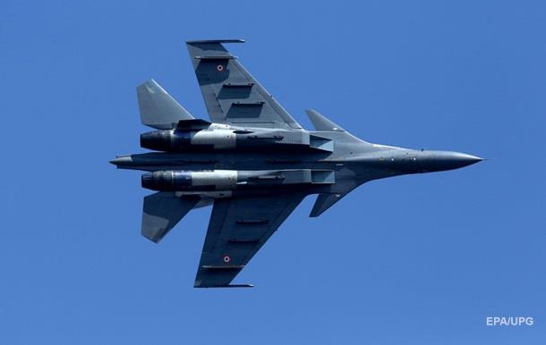В Алжирі розбився винищувач Су-30