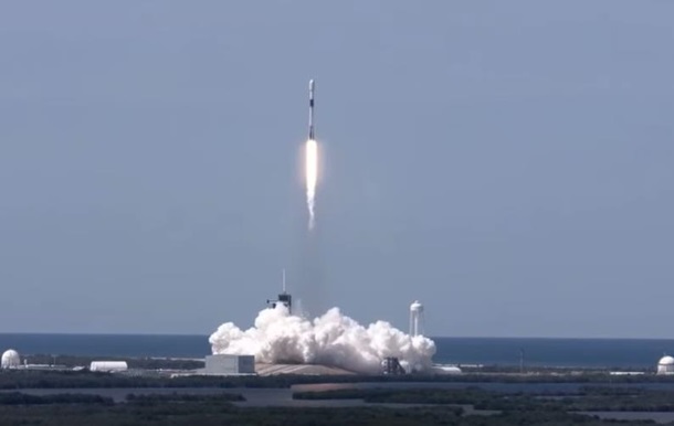 SpaceX вивела на орбіту ще 60 інтернет-супутників