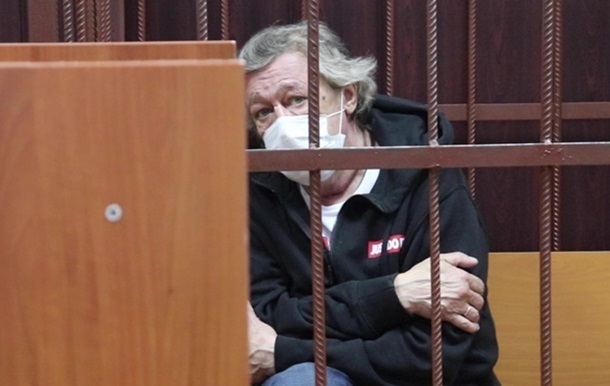 У крові Єфремова знайдені сліди гашишу та кокаїну