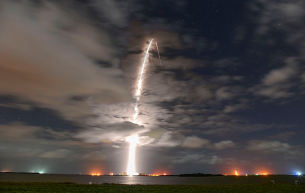 SpaceX вивела на орбіту ще 60 супутників Starlink