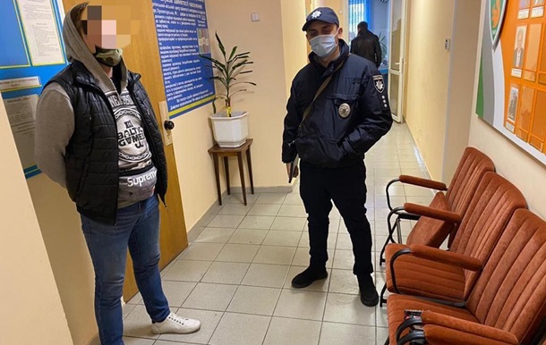 Під Києвом намагалися заблокувати роботу виборчої комісії