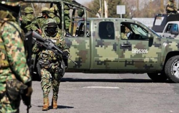 У Мексиці під час нападу банди на військових загинуло семеро людей