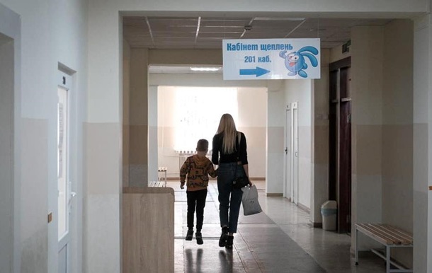 Темпи COVID-вакцинації зросли втричі на добу