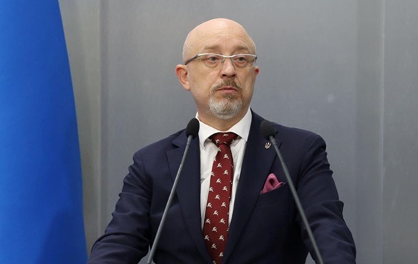 У тероборону залучать чоловіків, старших за 60 років - Резніков