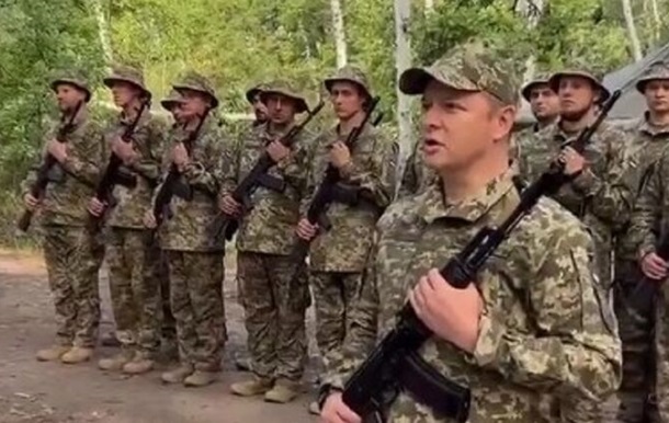Олег Ляшко вступив до лав ЗСУ