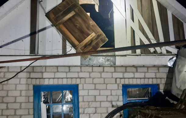 Враг трижды за ночь обстрелял Днепропетровщину