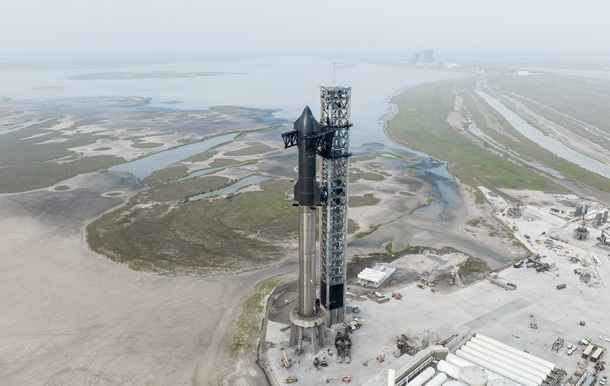 Starship готується до першого запуску - Ілон Маск